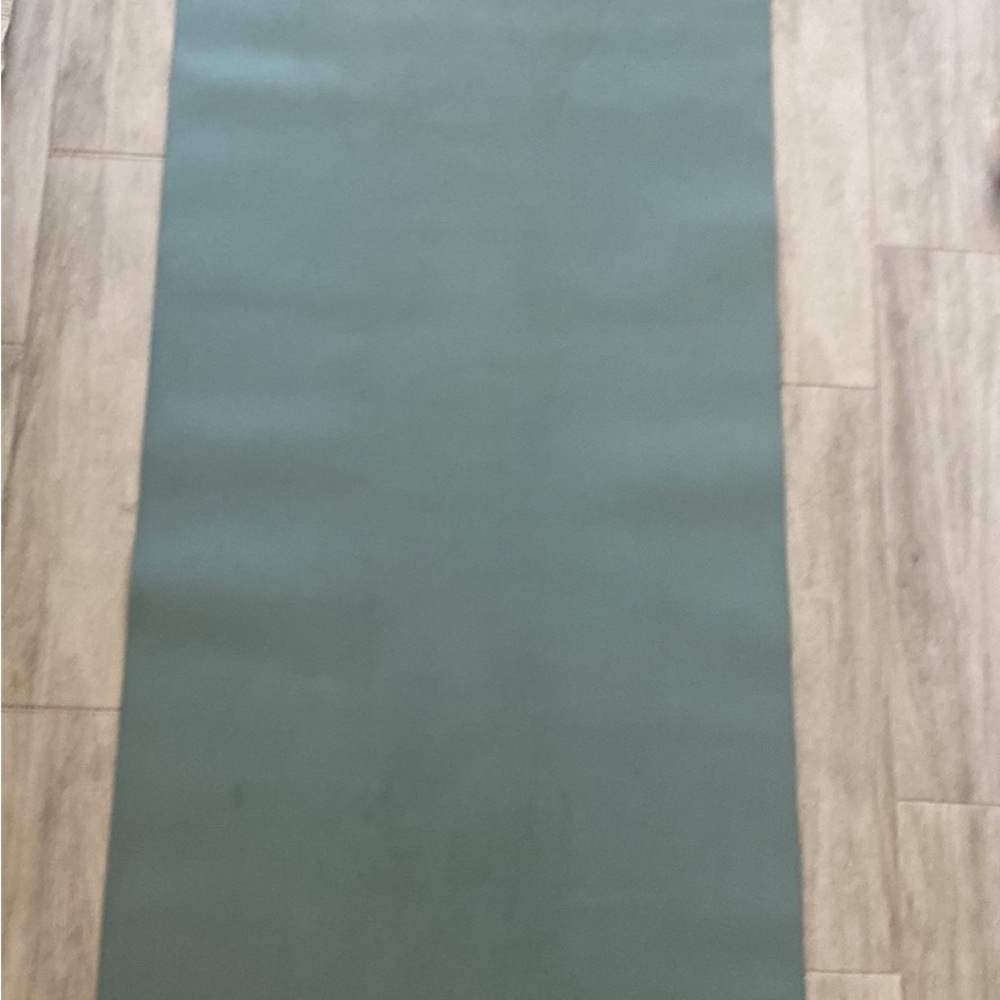 Lululemon yoga mat